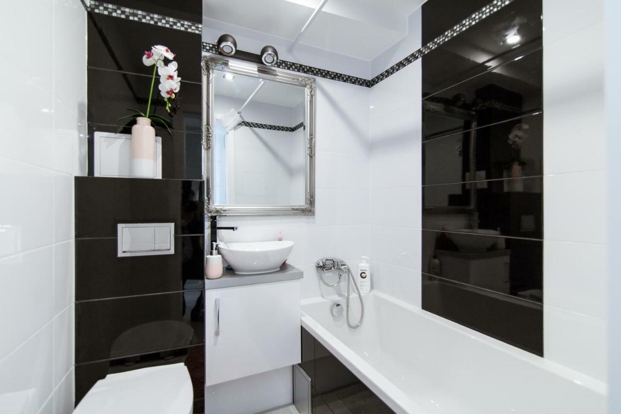 Apartament Exclusive Centrum เบียวิสตอก ภายนอก รูปภาพ