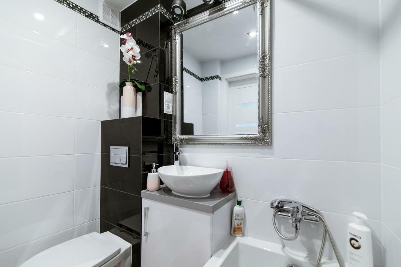 Apartament Exclusive Centrum เบียวิสตอก ภายนอก รูปภาพ